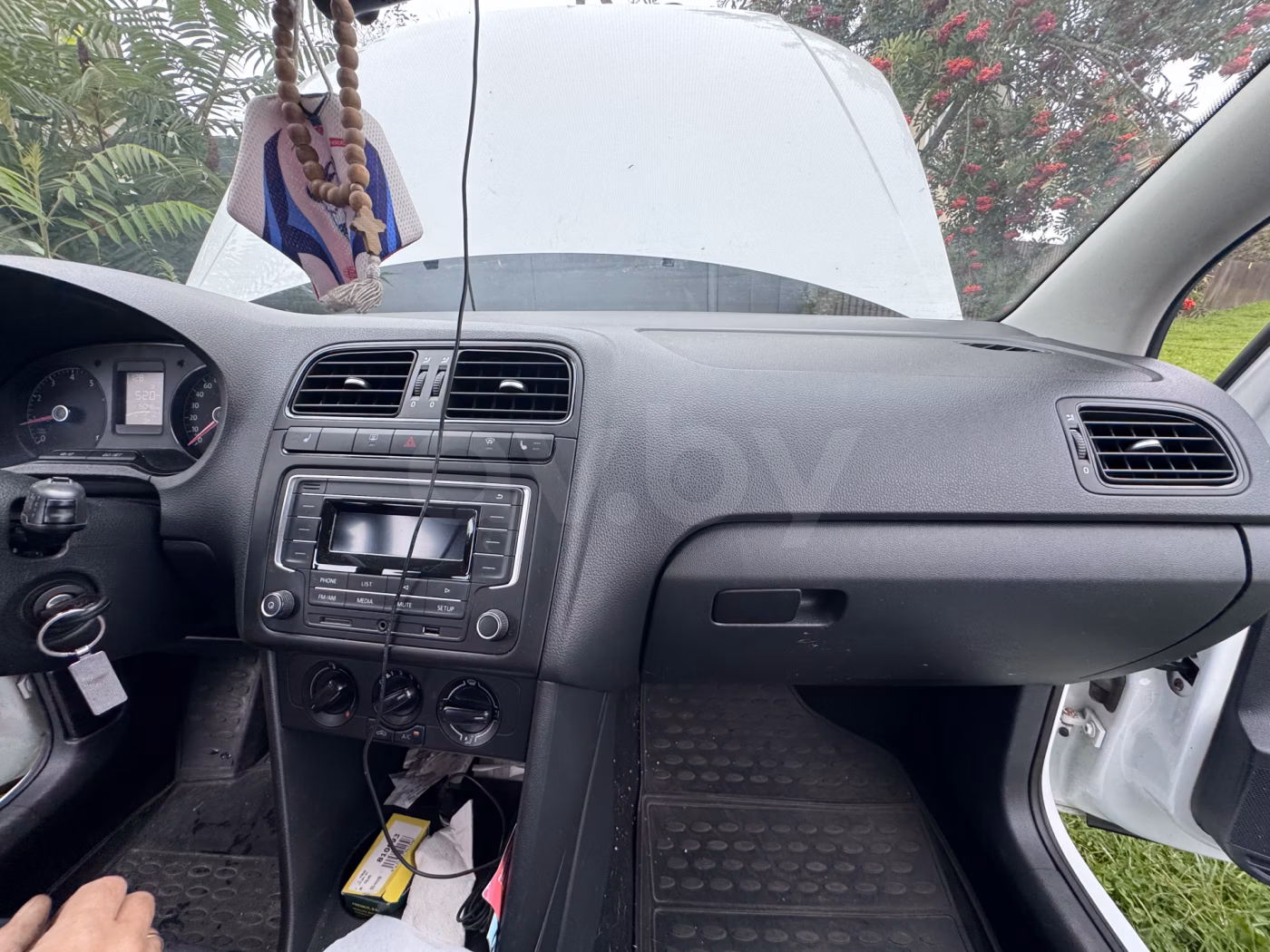 Volkswagen Polo Sedan фото 7