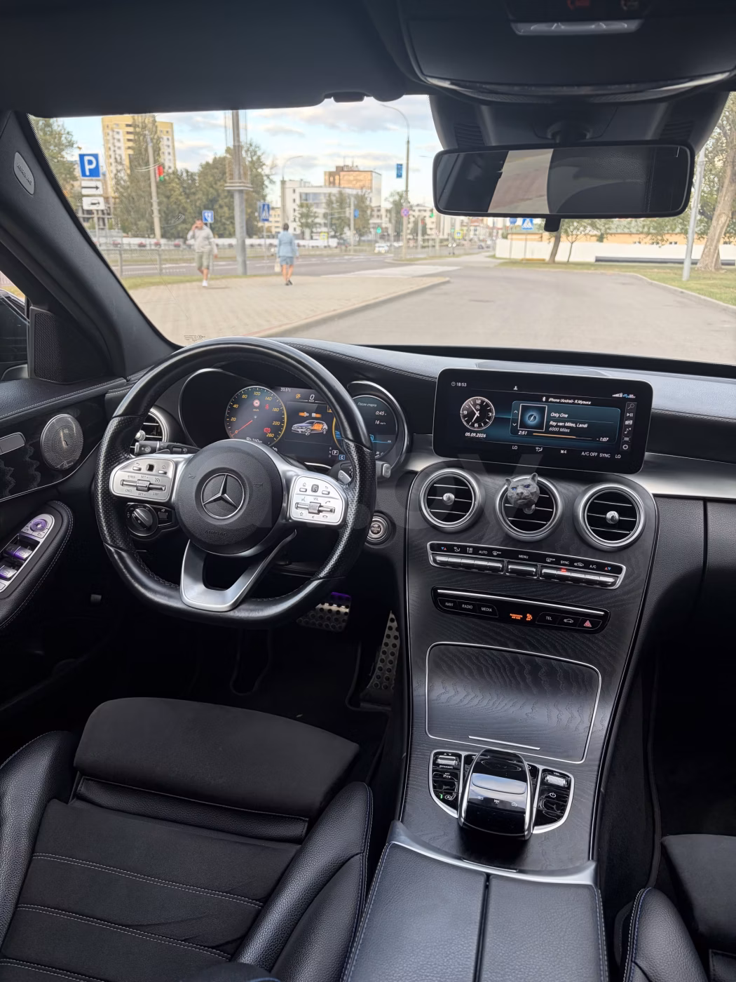 Mercedes-Benz C-Класс фото 16