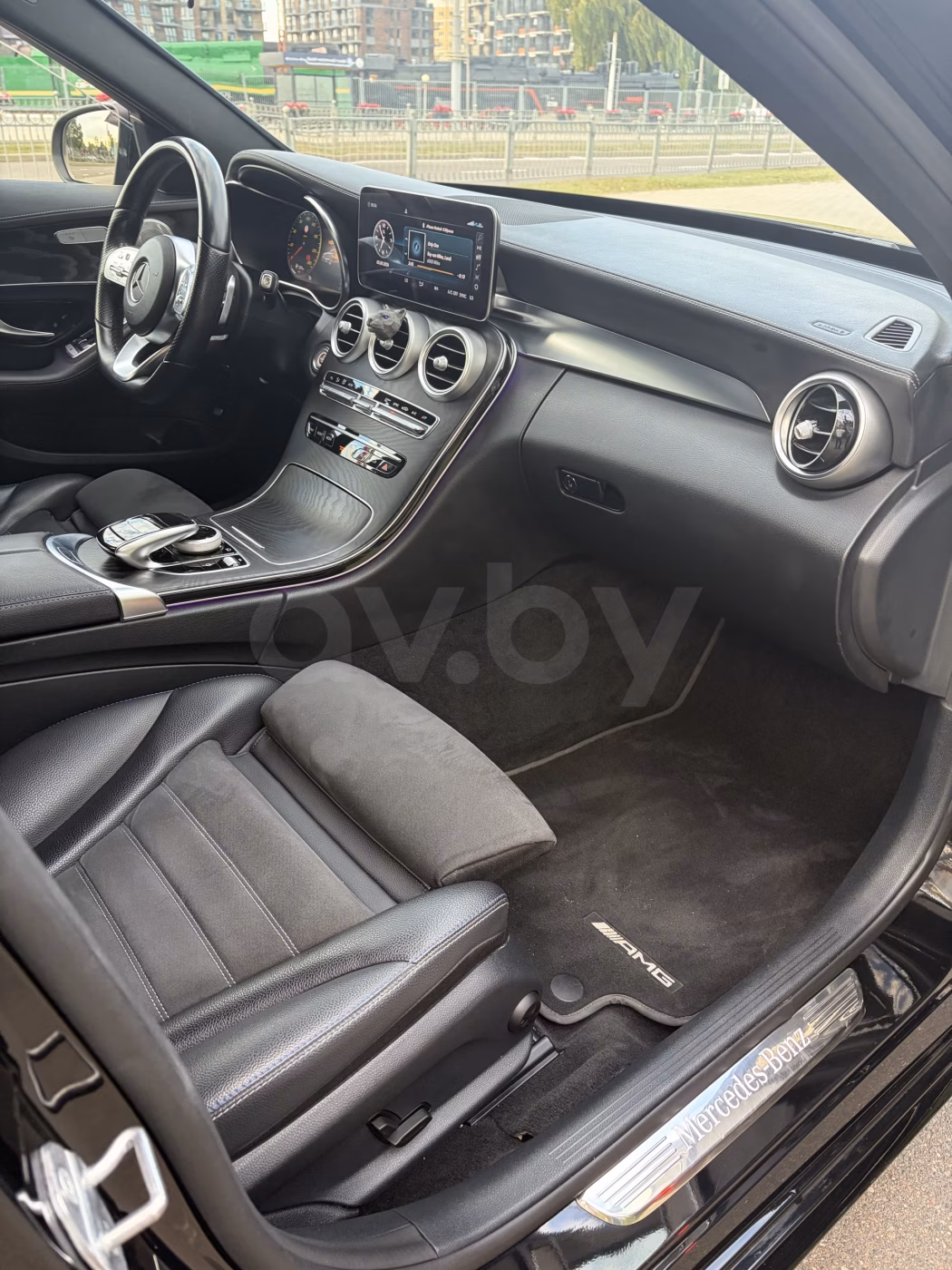 Mercedes-Benz C-Класс фото 18