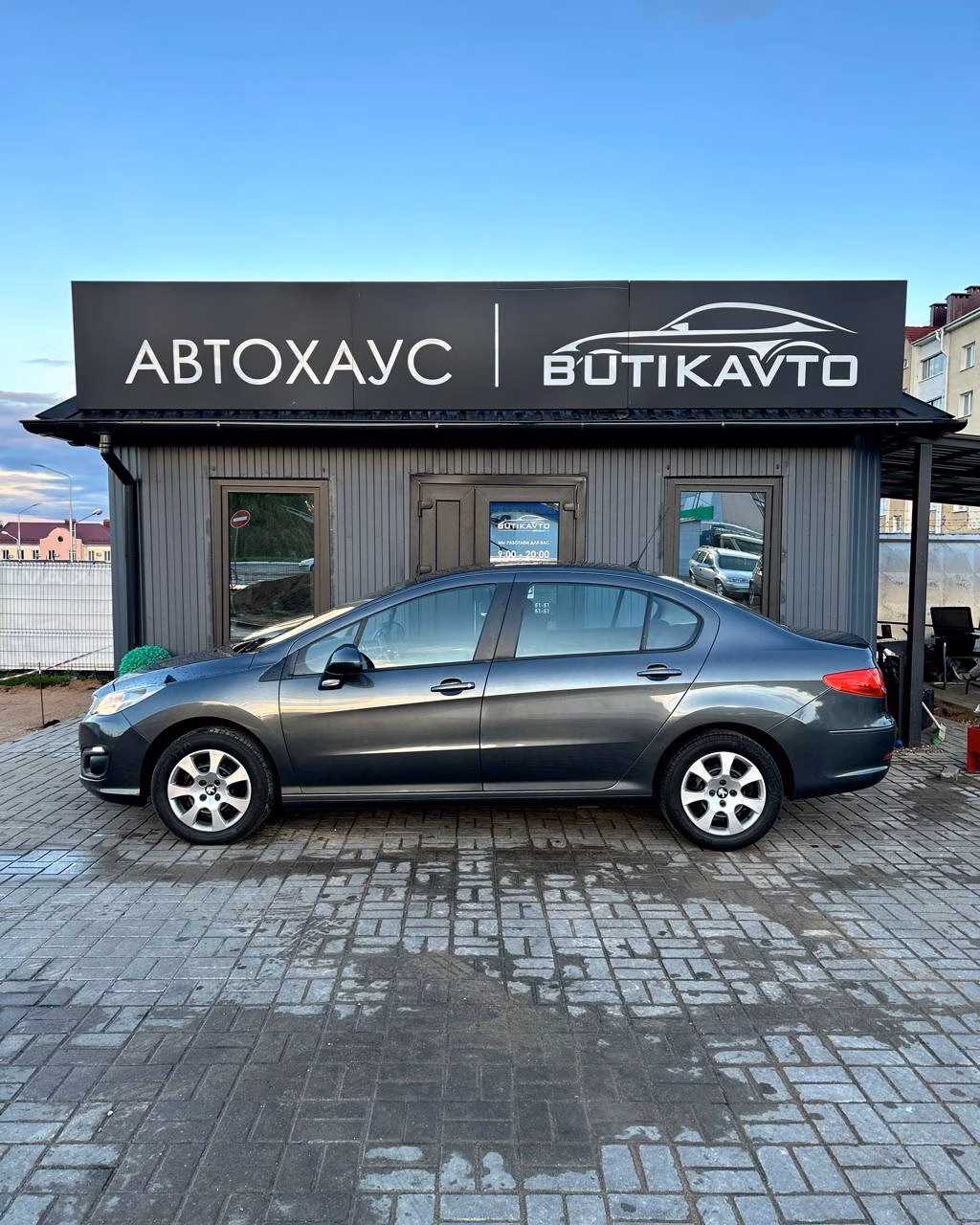Peugeot 408 фото 4