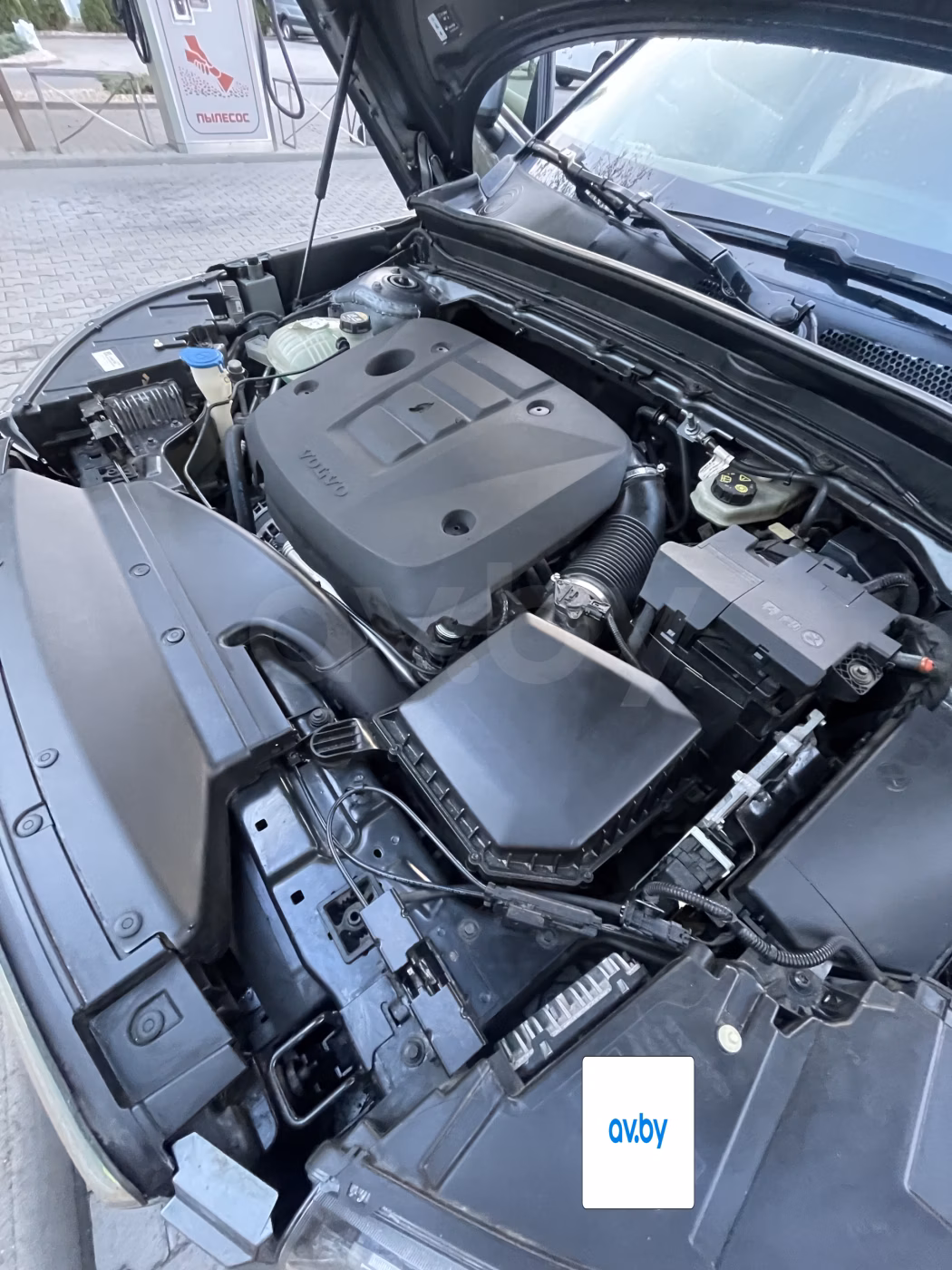 Volvo XC40 фото 10