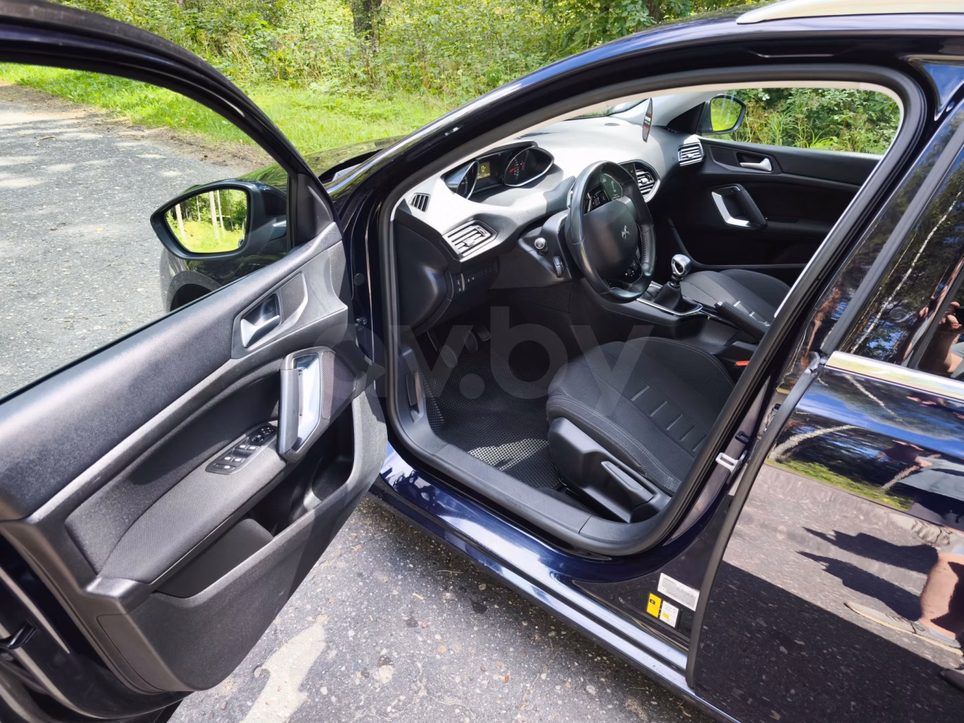 Peugeot 308 фото 9