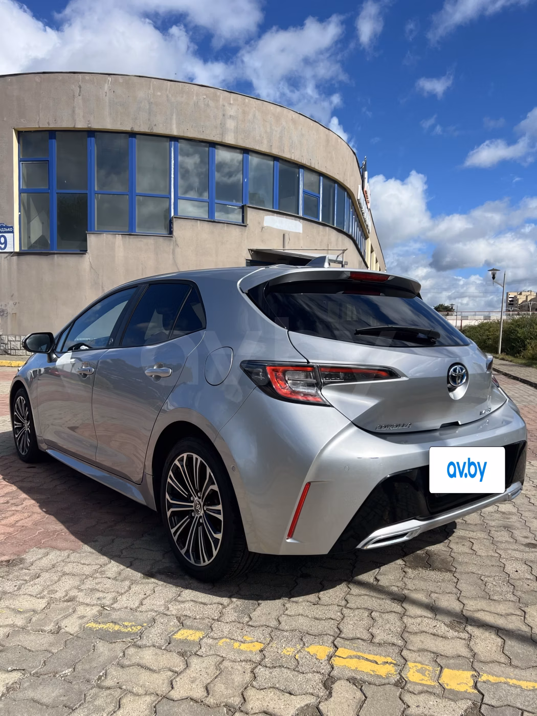 Toyota Corolla фото 4
