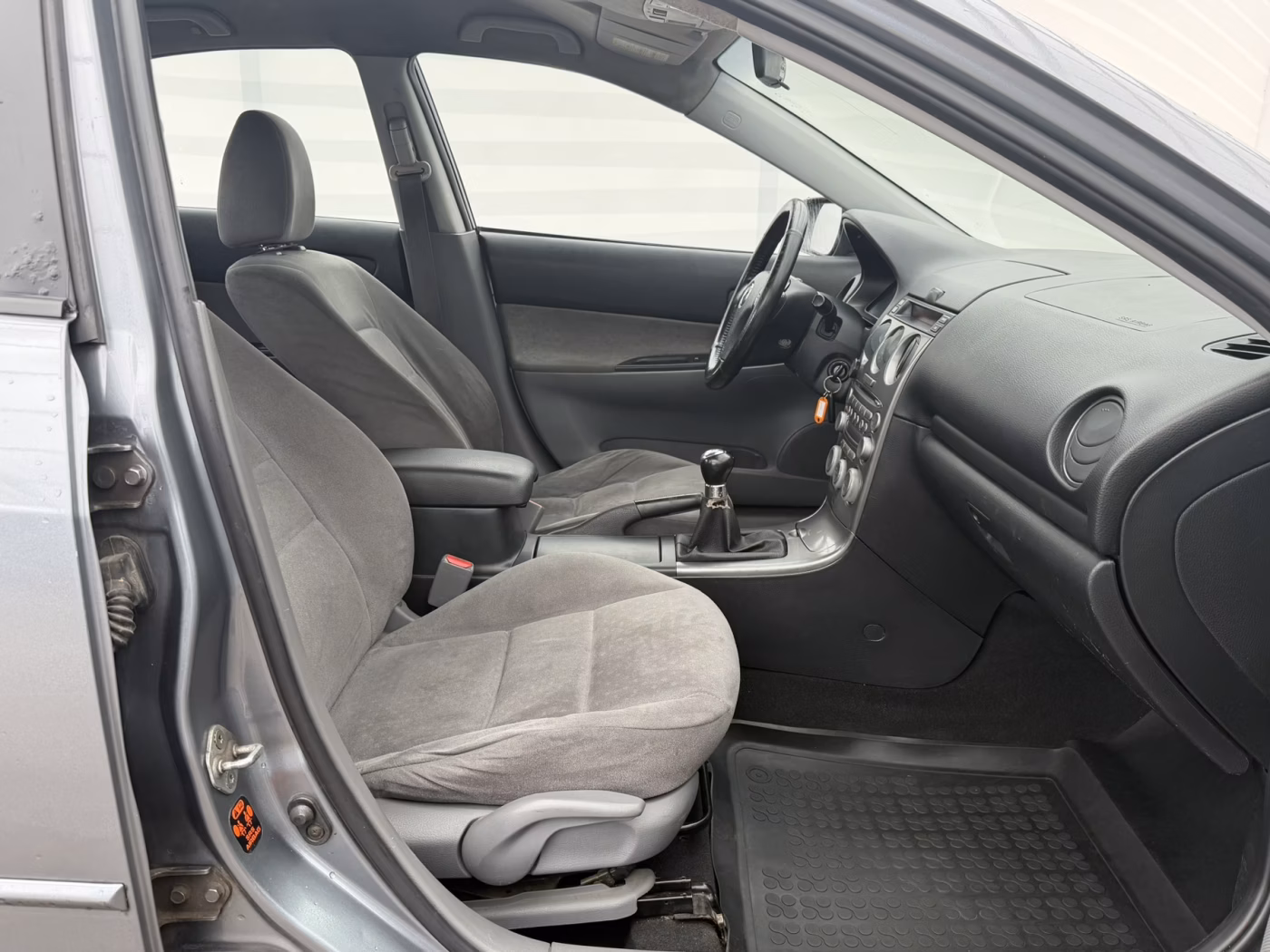 Mazda 6 фото 7