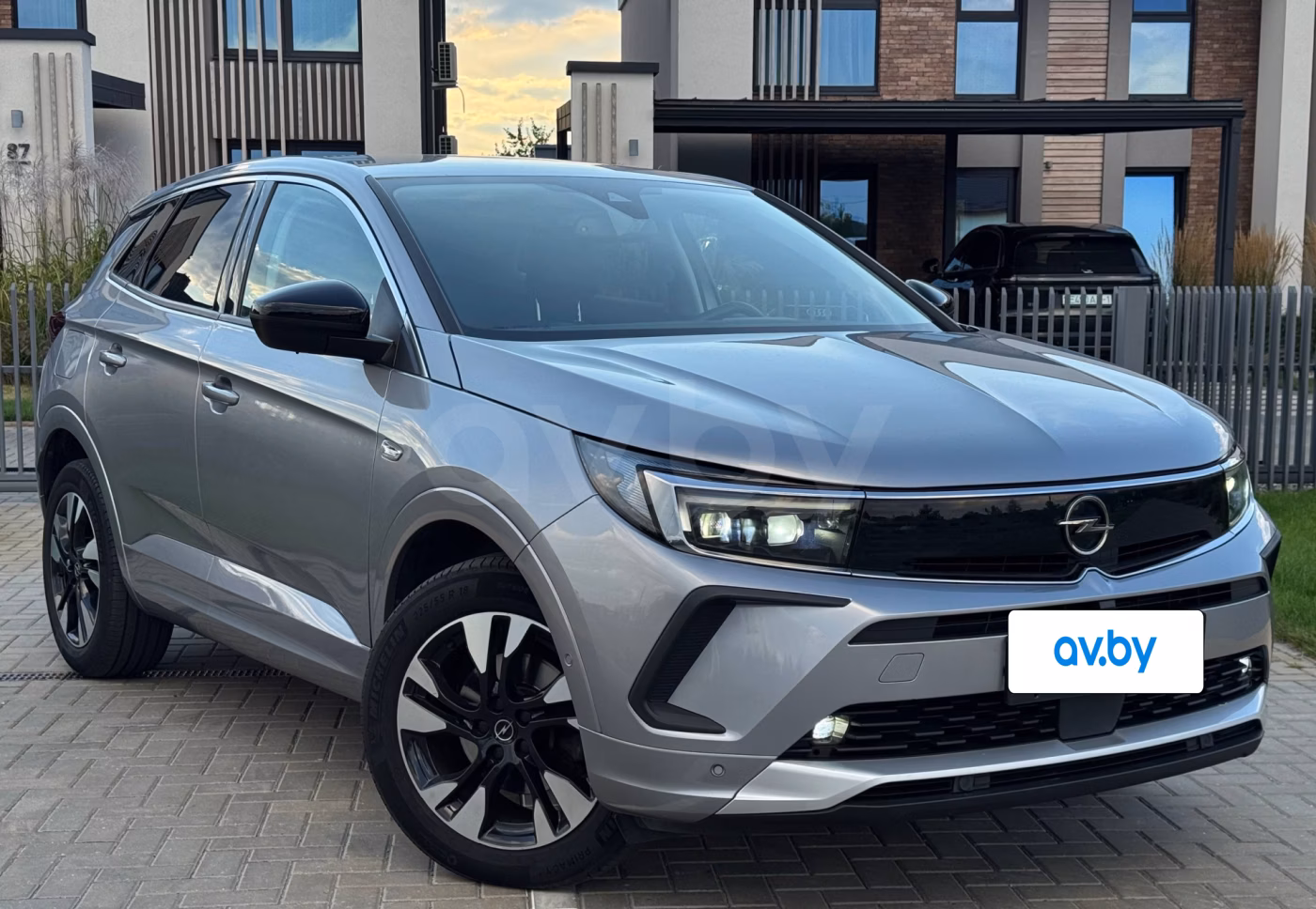 Opel Grandland X фото 5