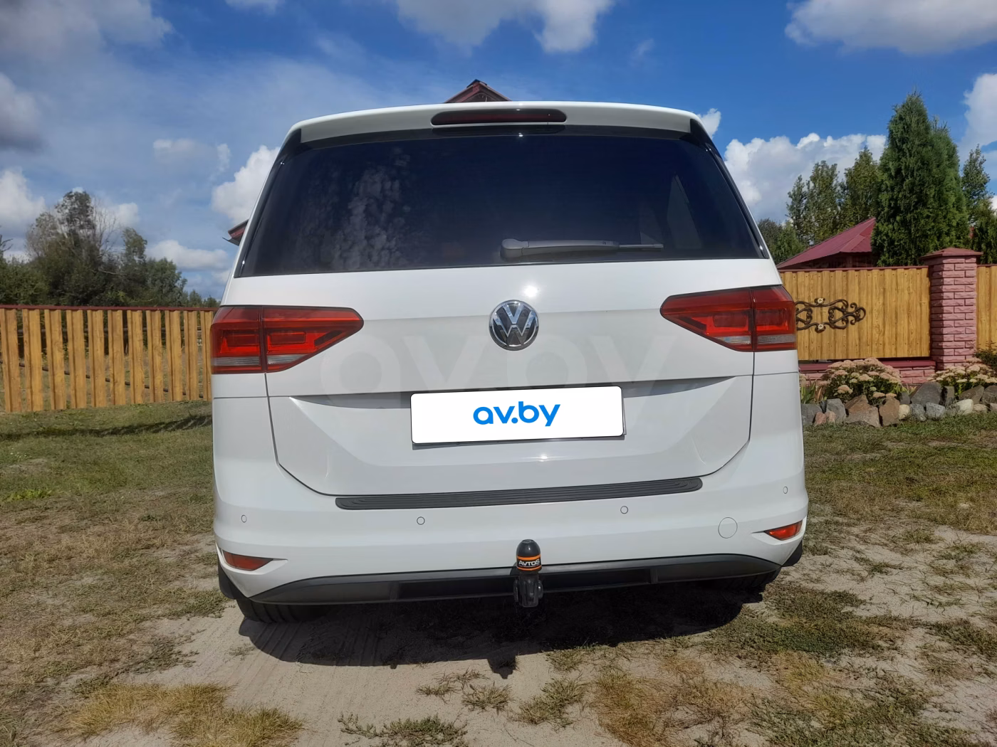 Volkswagen Touran фото 8