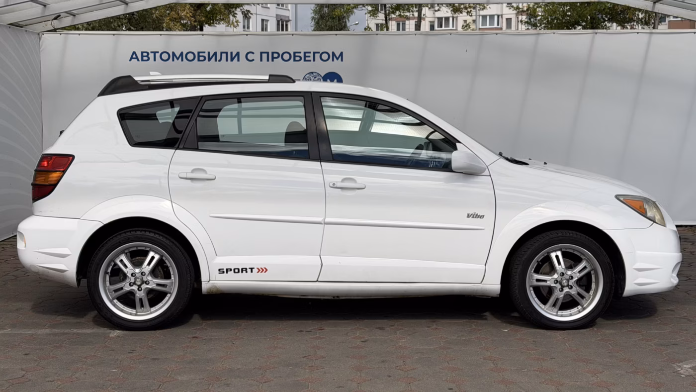 Pontiac Vibe фото 5