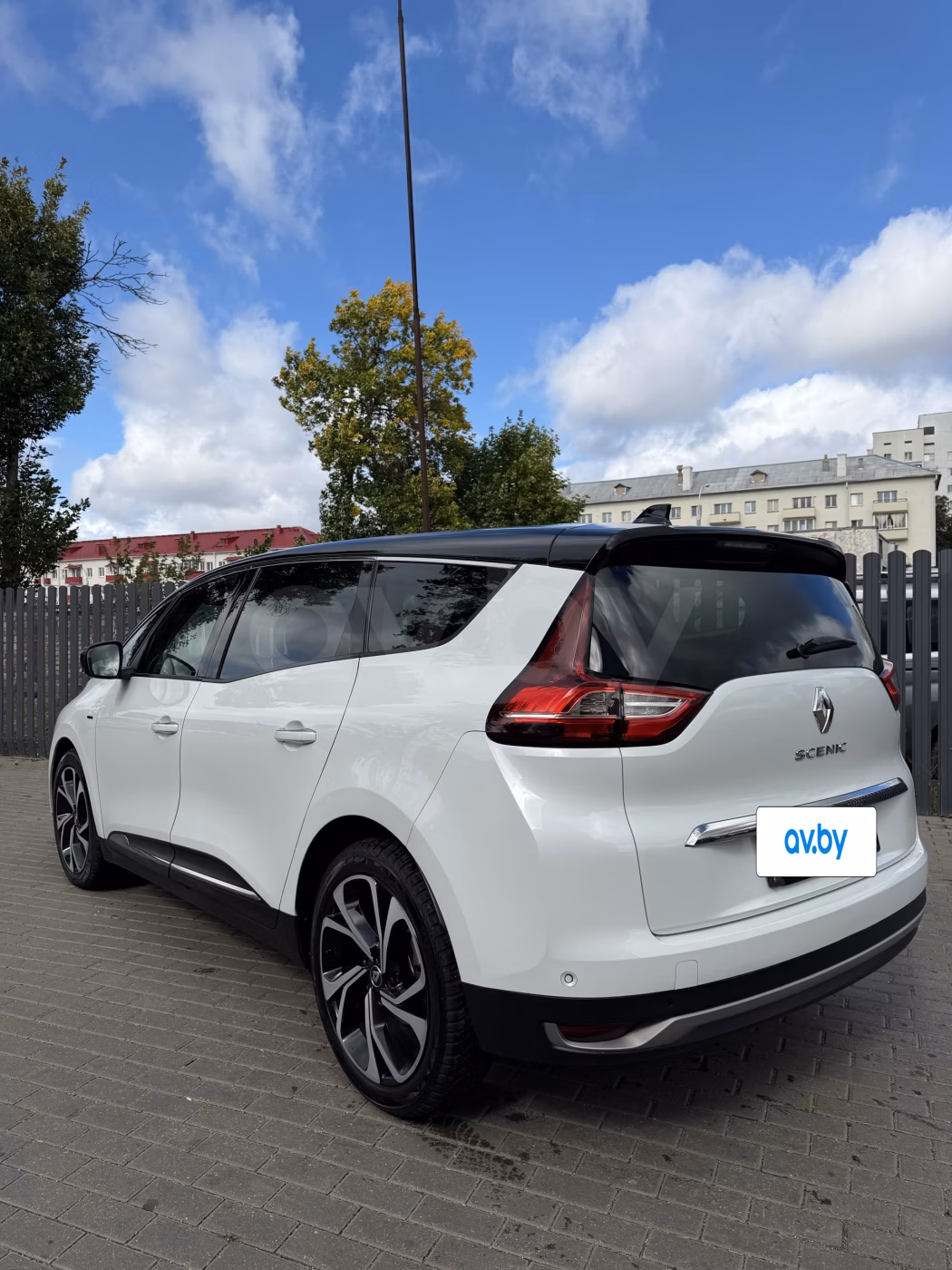 Renault Grand Scenic фото 6
