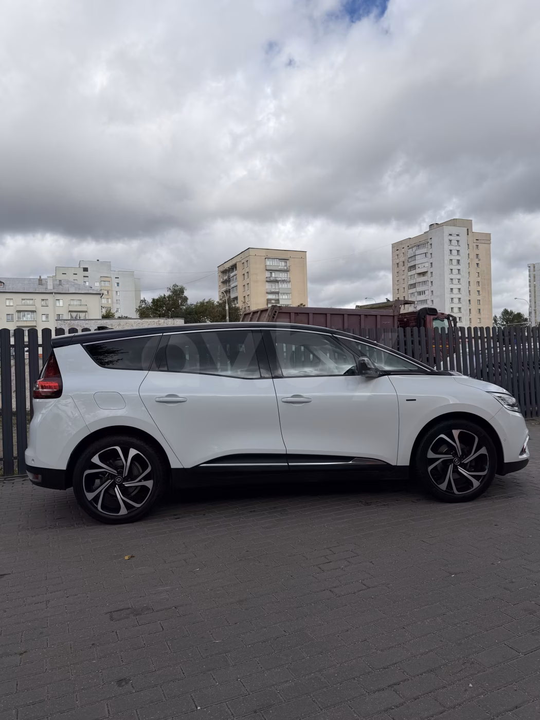 Renault Grand Scenic фото 5