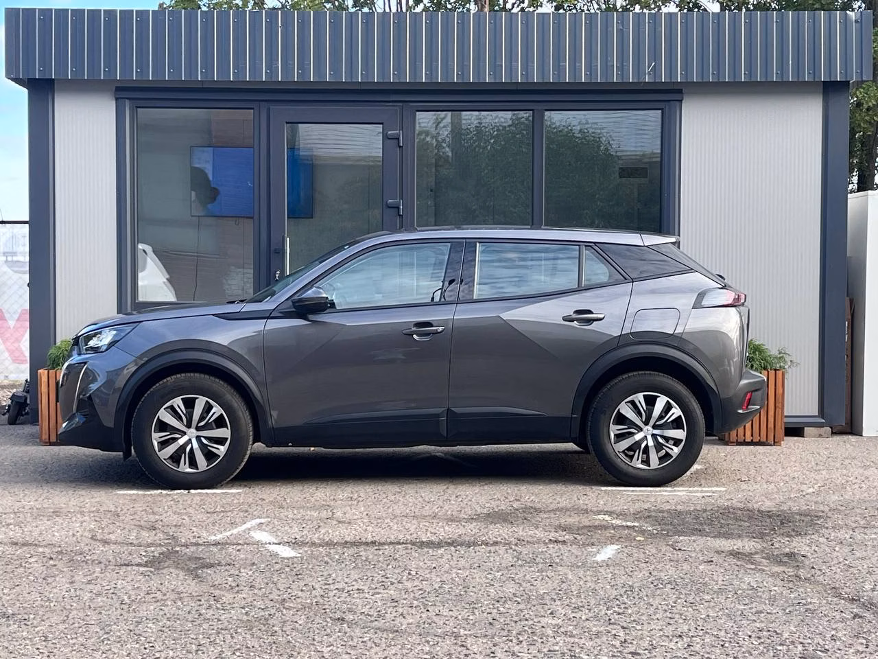 Peugeot 2008 фото 5