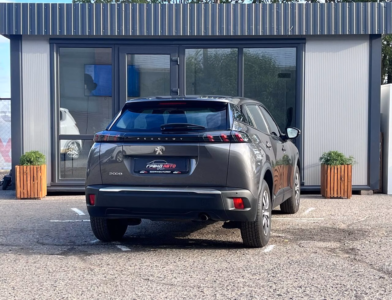 Peugeot 2008 фото 4