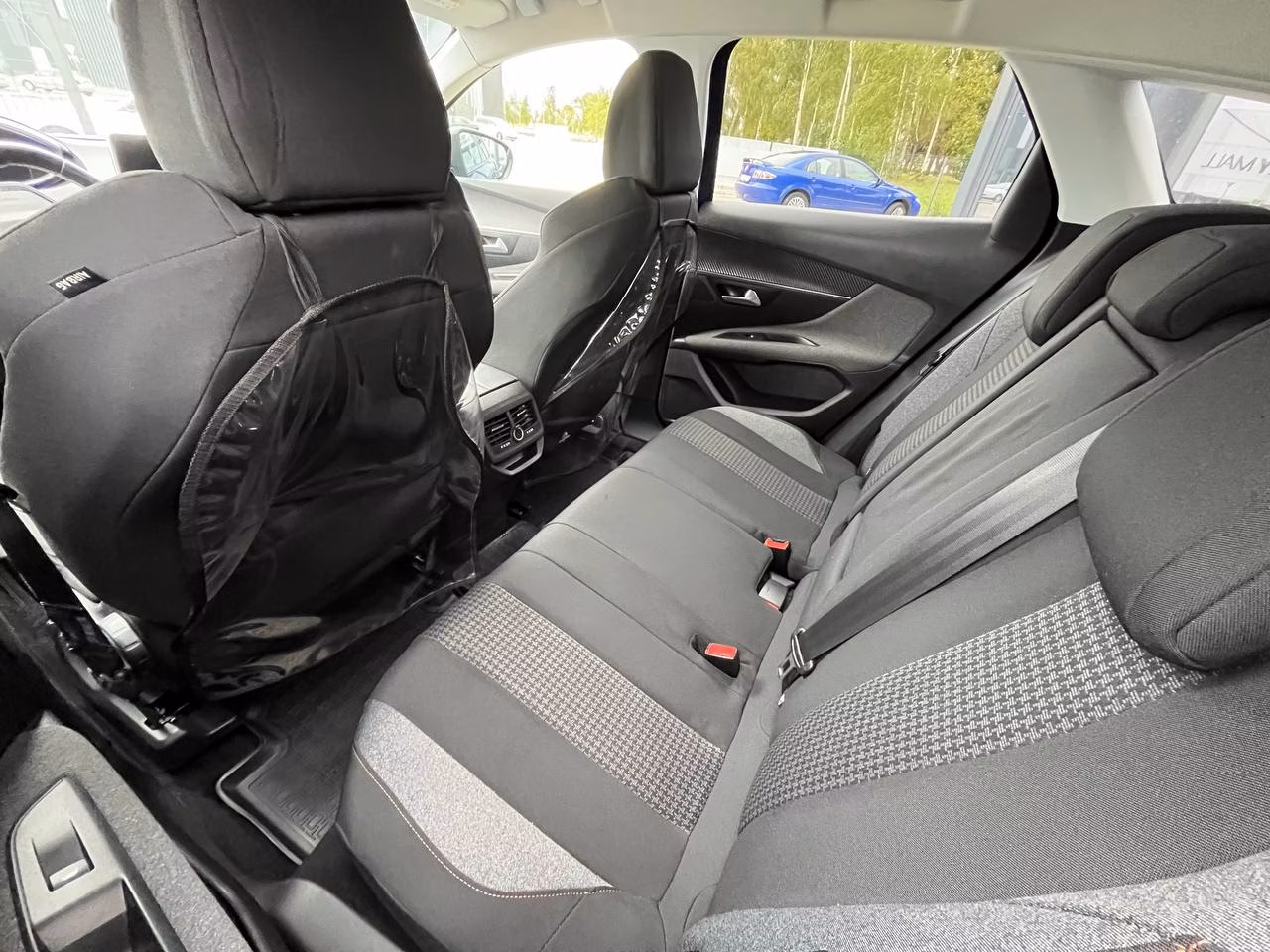Peugeot 3008 фото 10