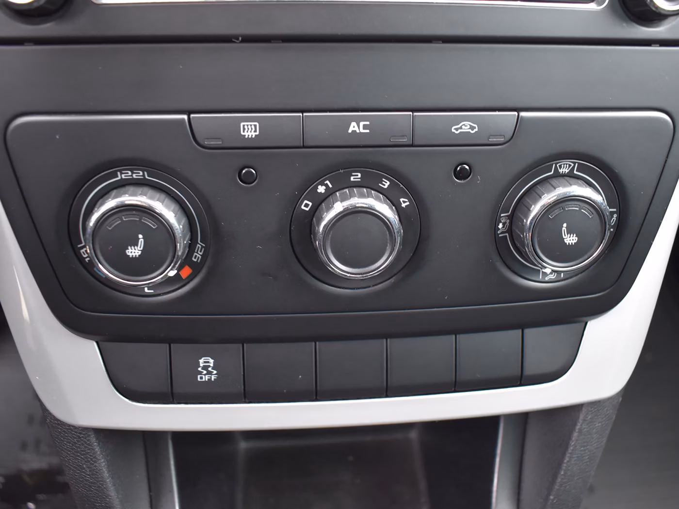 Skoda Yeti фото 17