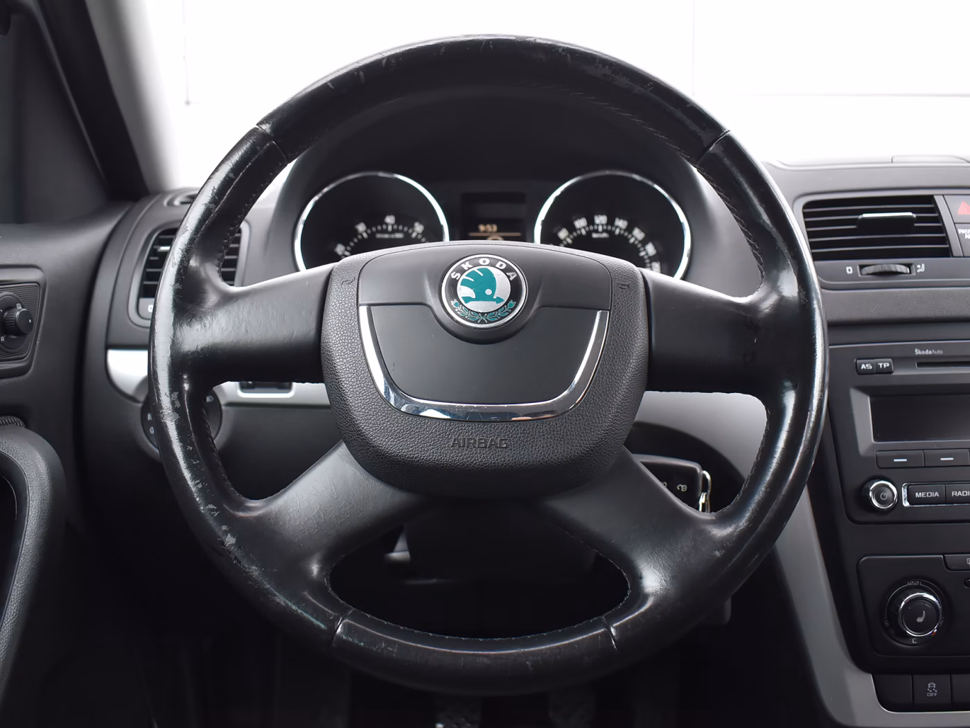 Skoda Yeti фото 10