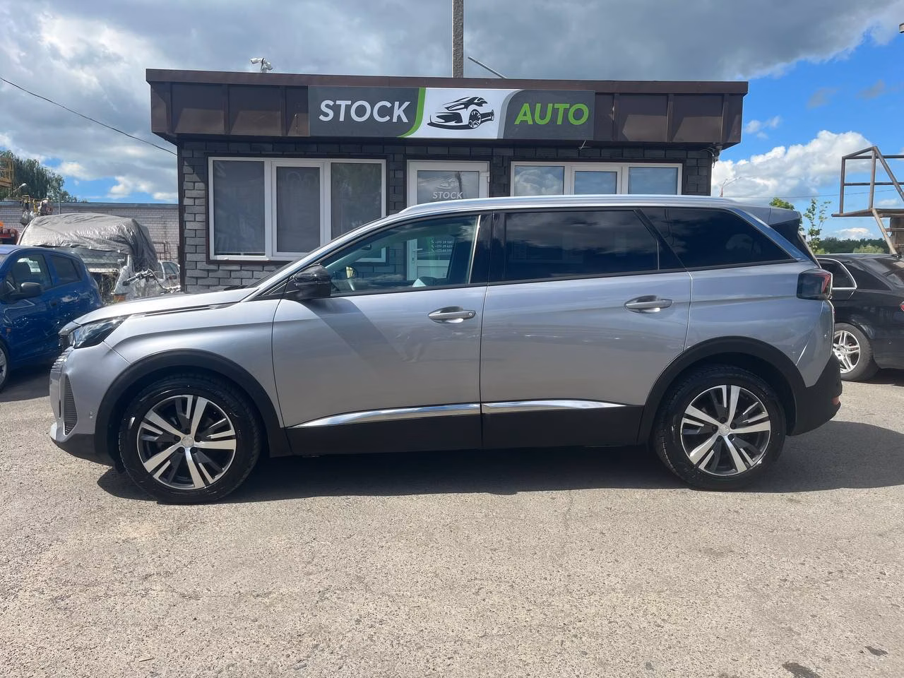 Peugeot 5008 фото 4