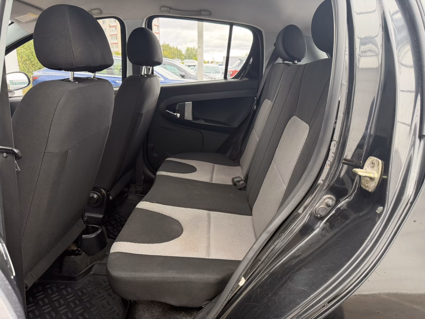 Geely LC Cross фото 8