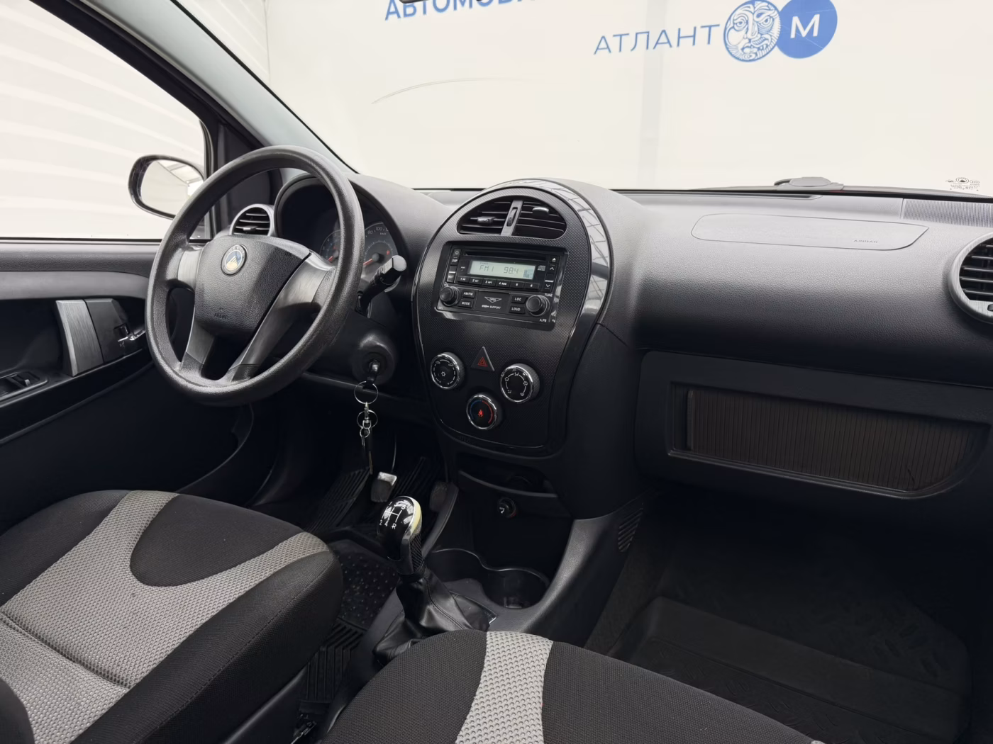 Geely LC Cross фото 9
