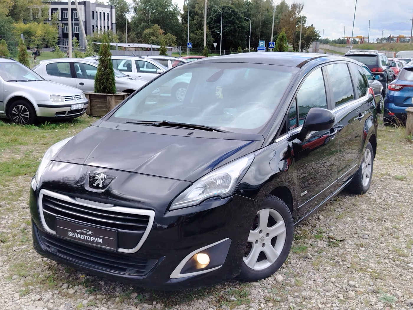 Peugeot 5008