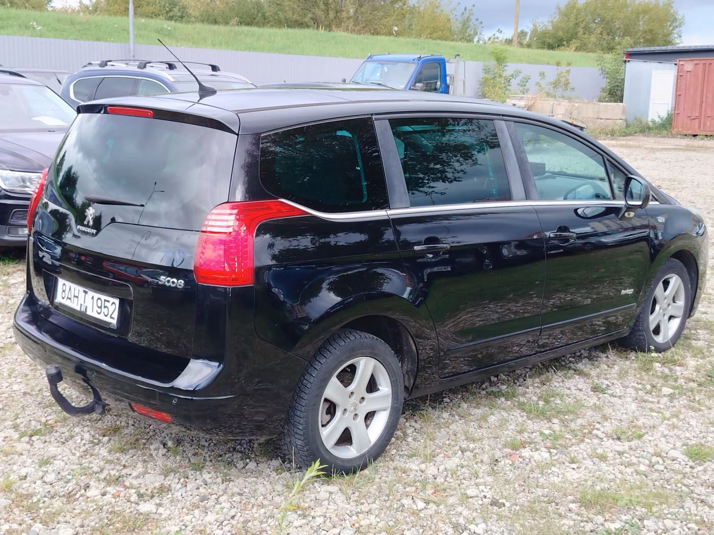 Peugeot 5008 фото 7