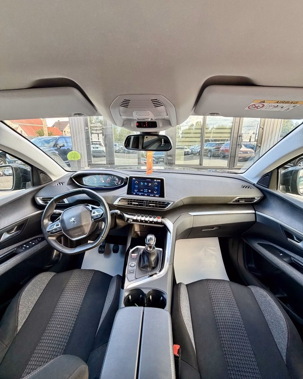 Peugeot 3008 фото 7
