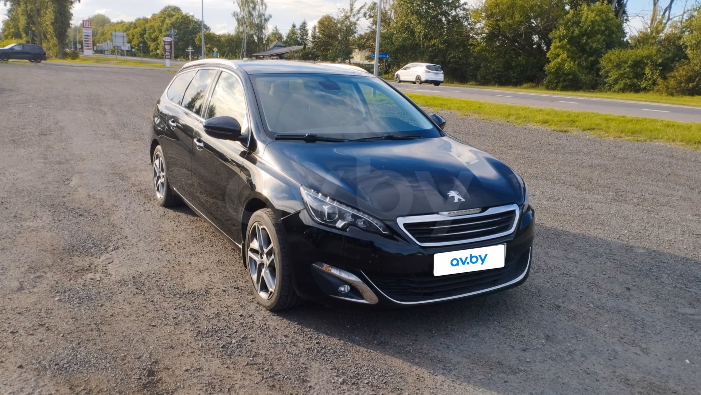 Peugeot 308 фото 2