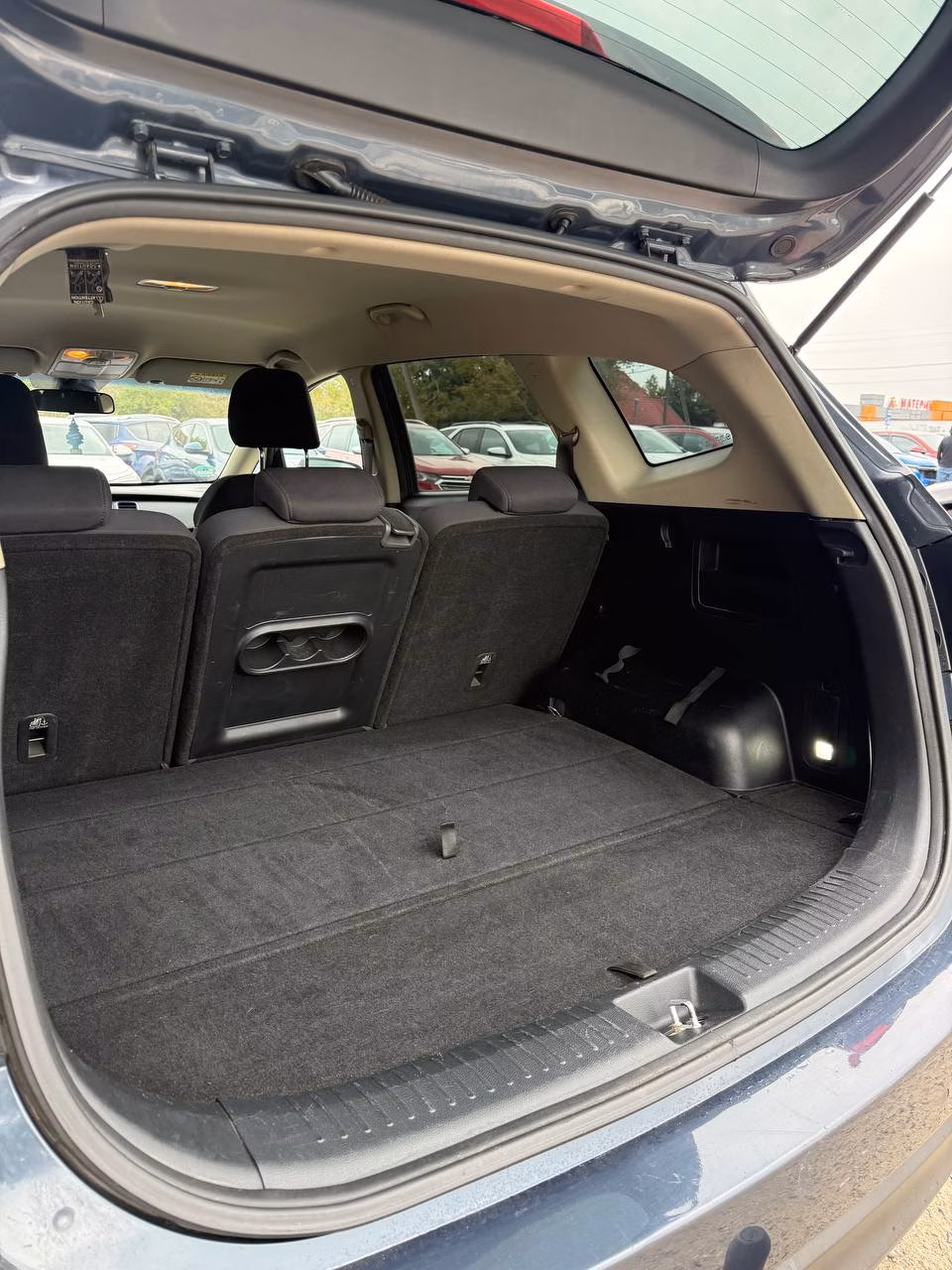 Kia Carens фото 15