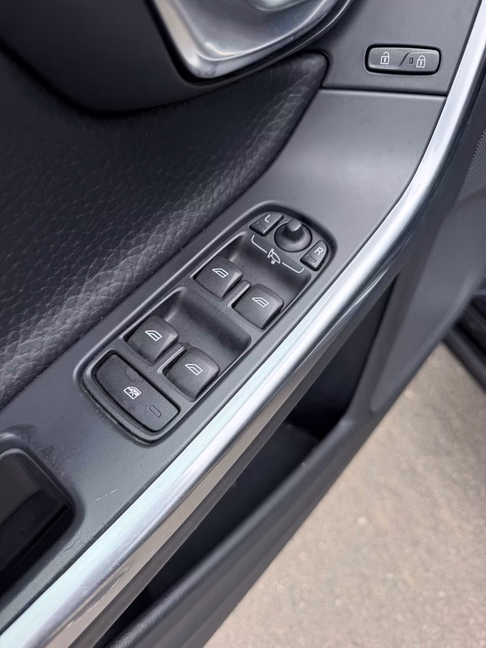 Volvo V60 фото 12