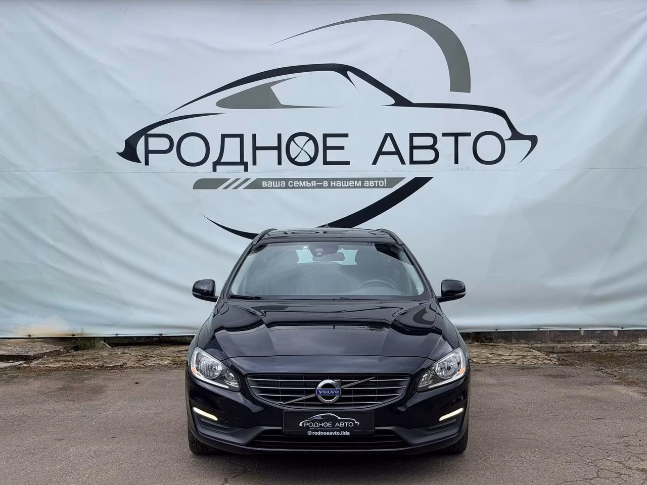 Volvo V60 фото 2
