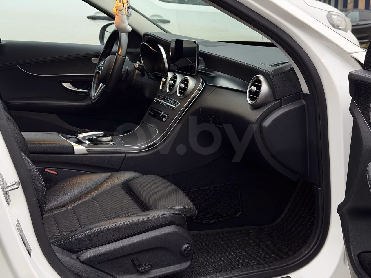 Mercedes-Benz C-Класс фото 5