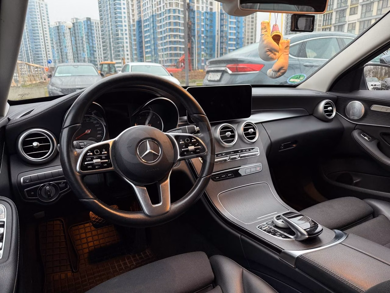 Mercedes-Benz C-Класс фото 6