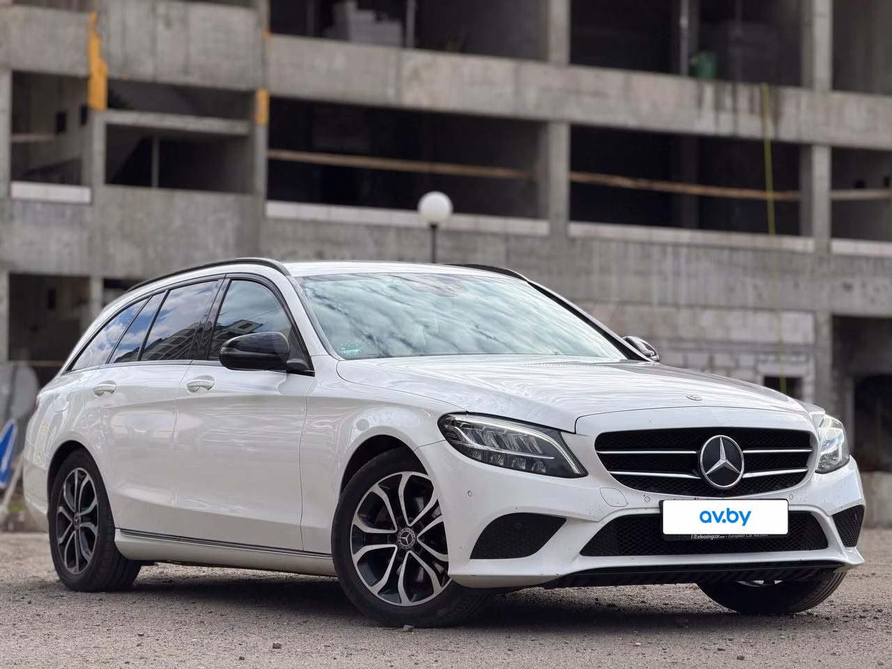 Mercedes-Benz C-Класс фото 3