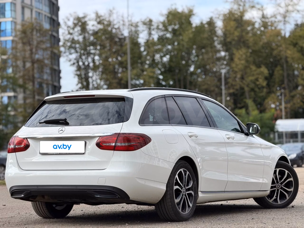 Mercedes-Benz C-Класс фото 13