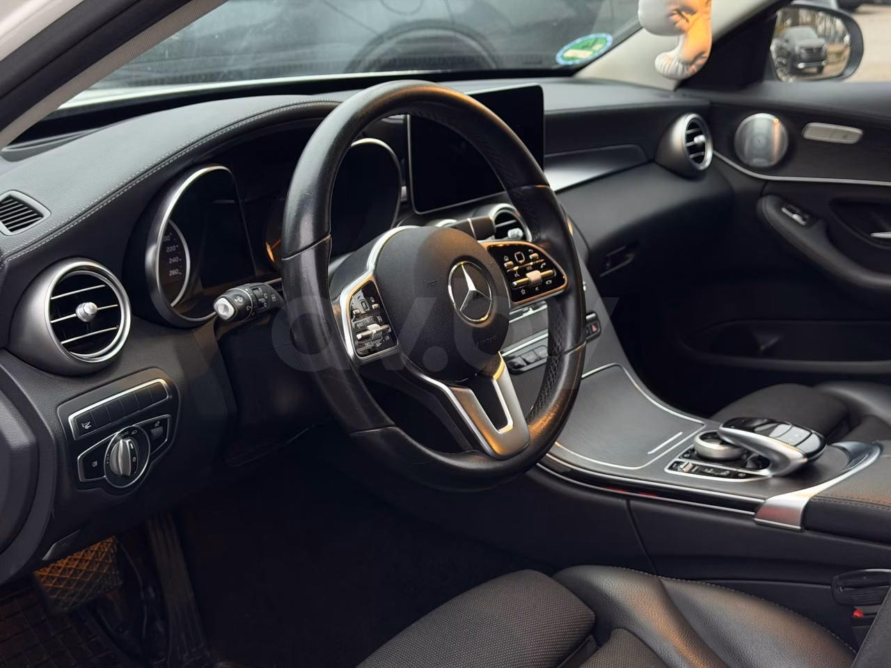 Mercedes-Benz C-Класс фото 19