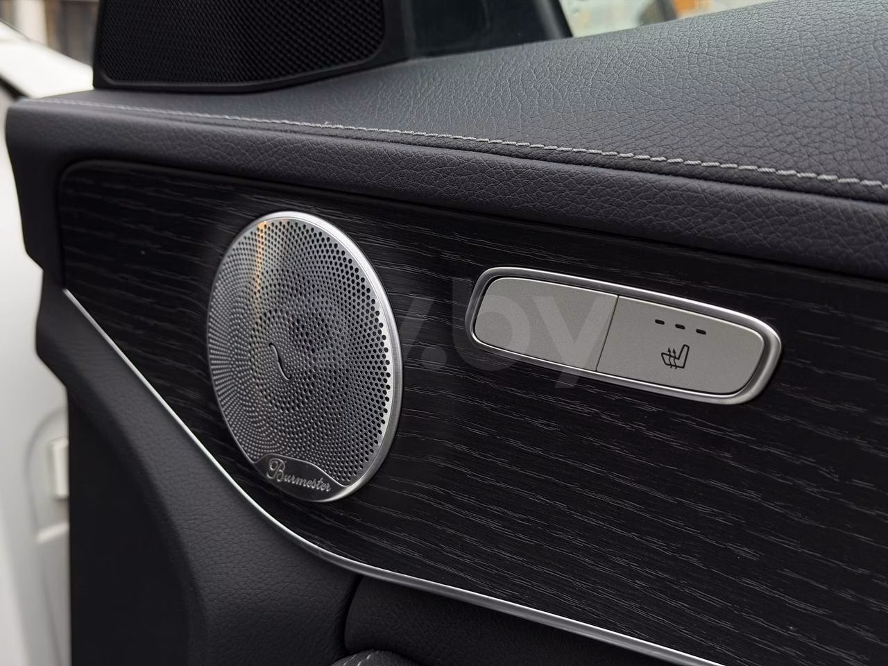 Mercedes-Benz C-Класс фото 18