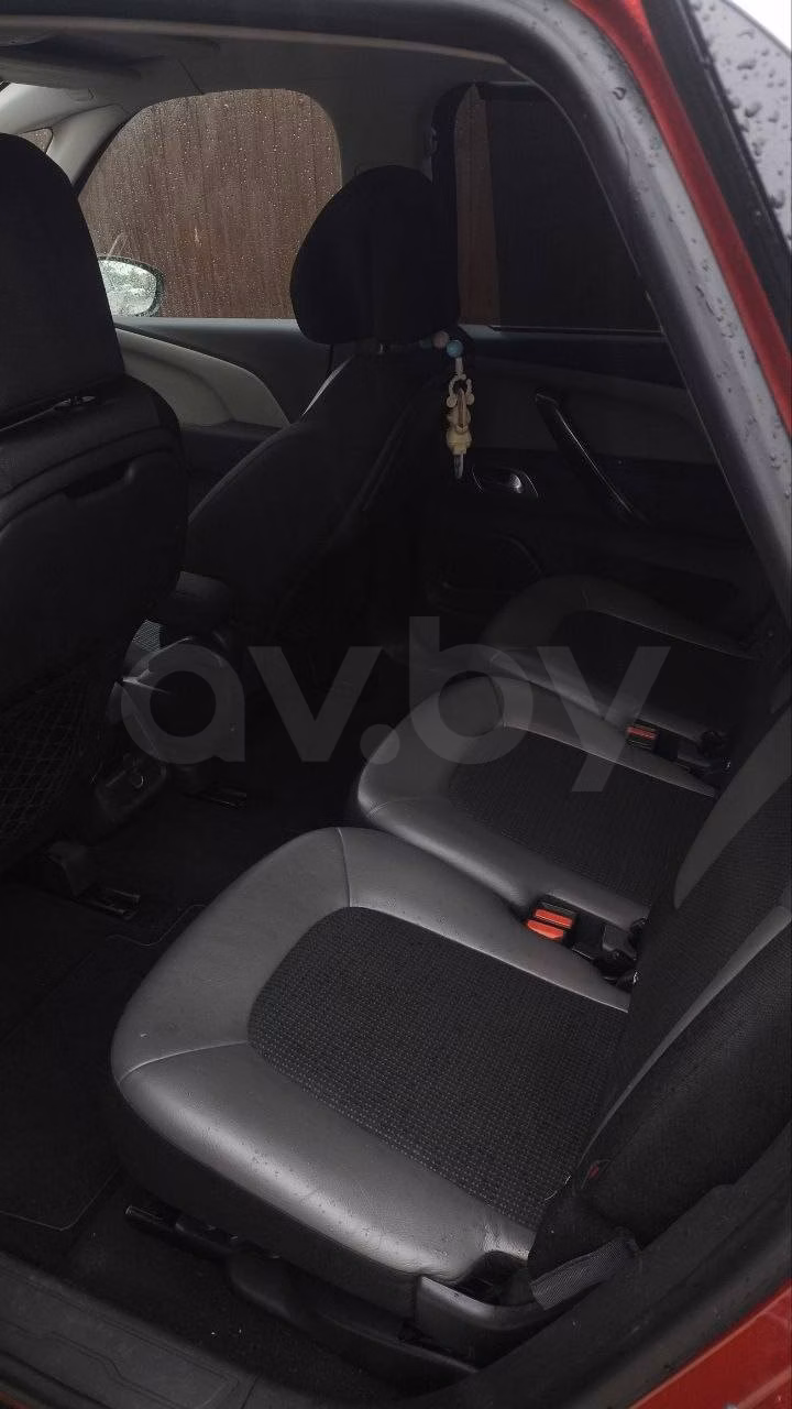Citroen C4 Picasso фото 12