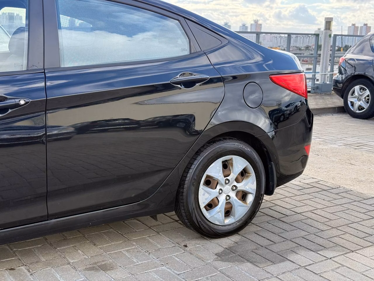 Hyundai Solaris фото 4