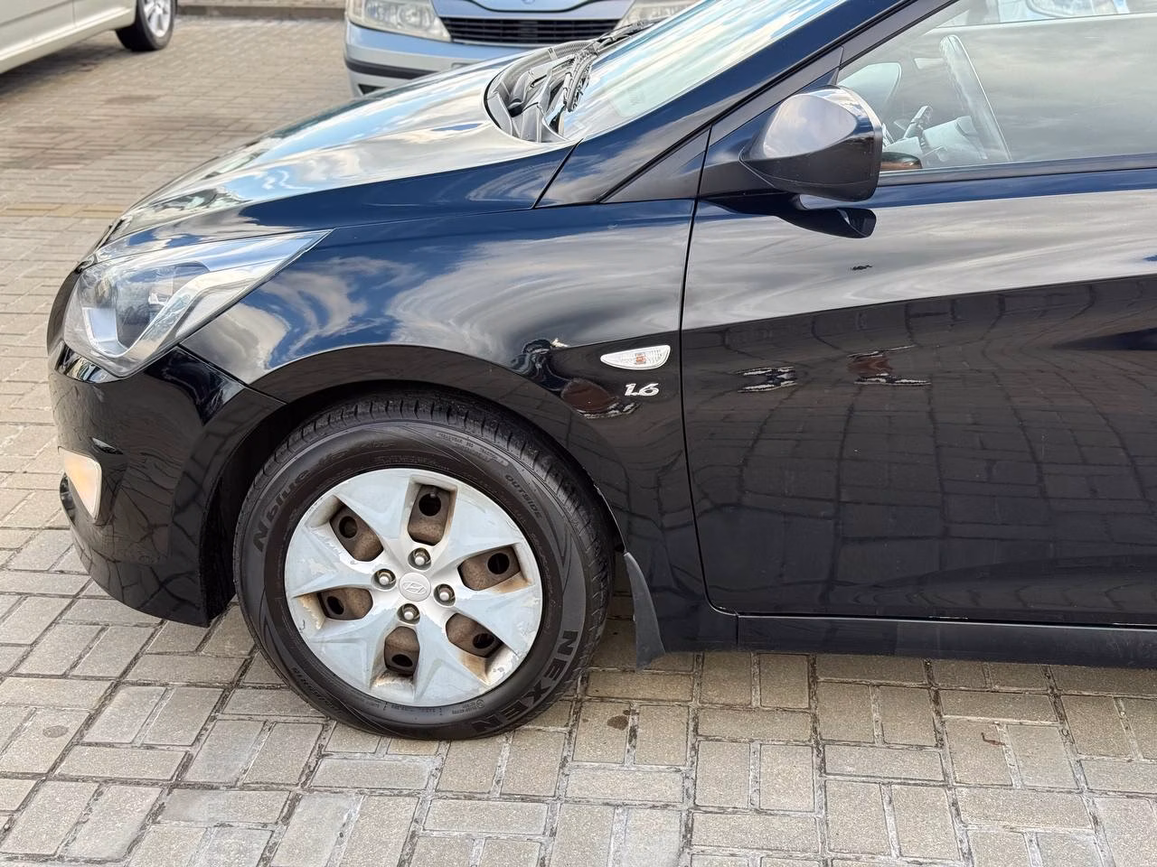 Hyundai Solaris фото 6