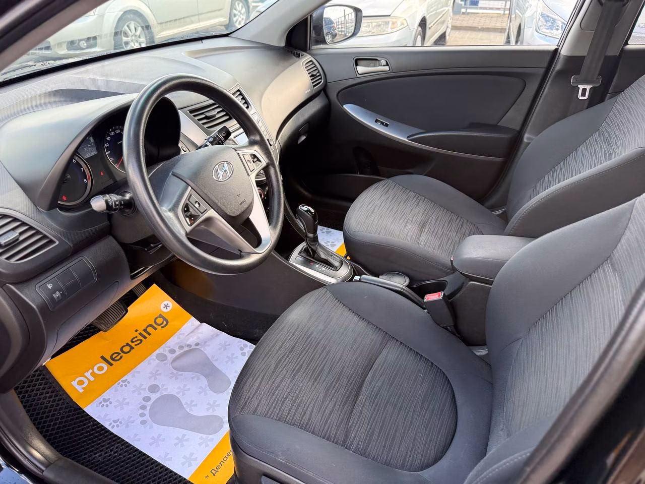 Hyundai Solaris фото 20