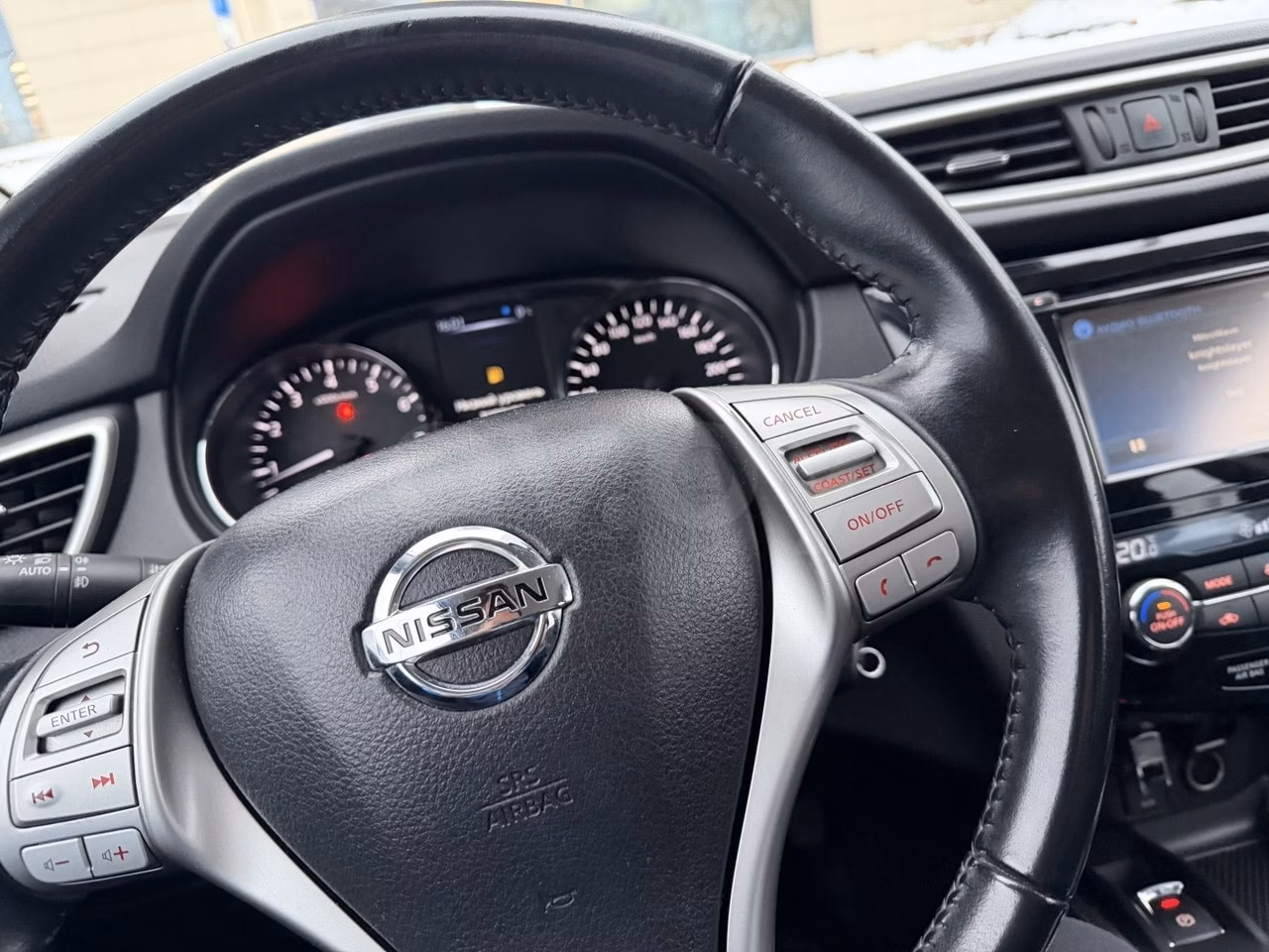 Nissan Qashqai фото 10