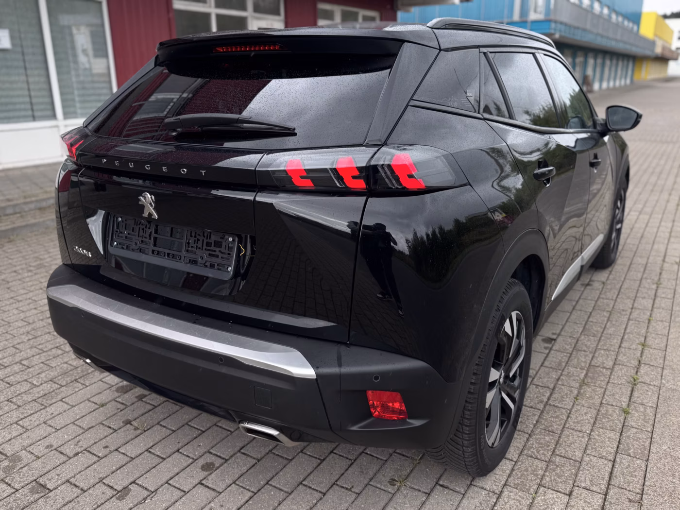 Peugeot 2008 фото 7