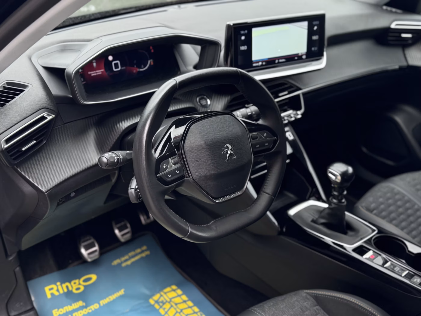 Peugeot 2008 фото 14