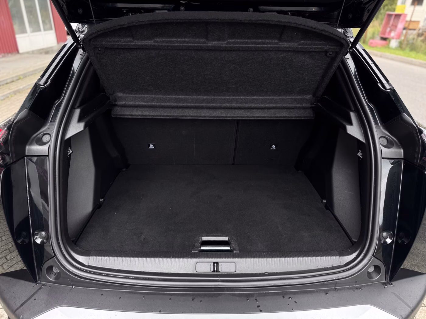 Peugeot 2008 фото 19