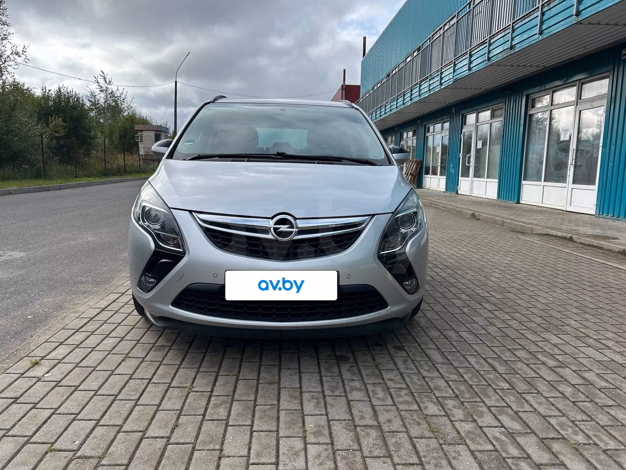 Opel Zafira фото 3