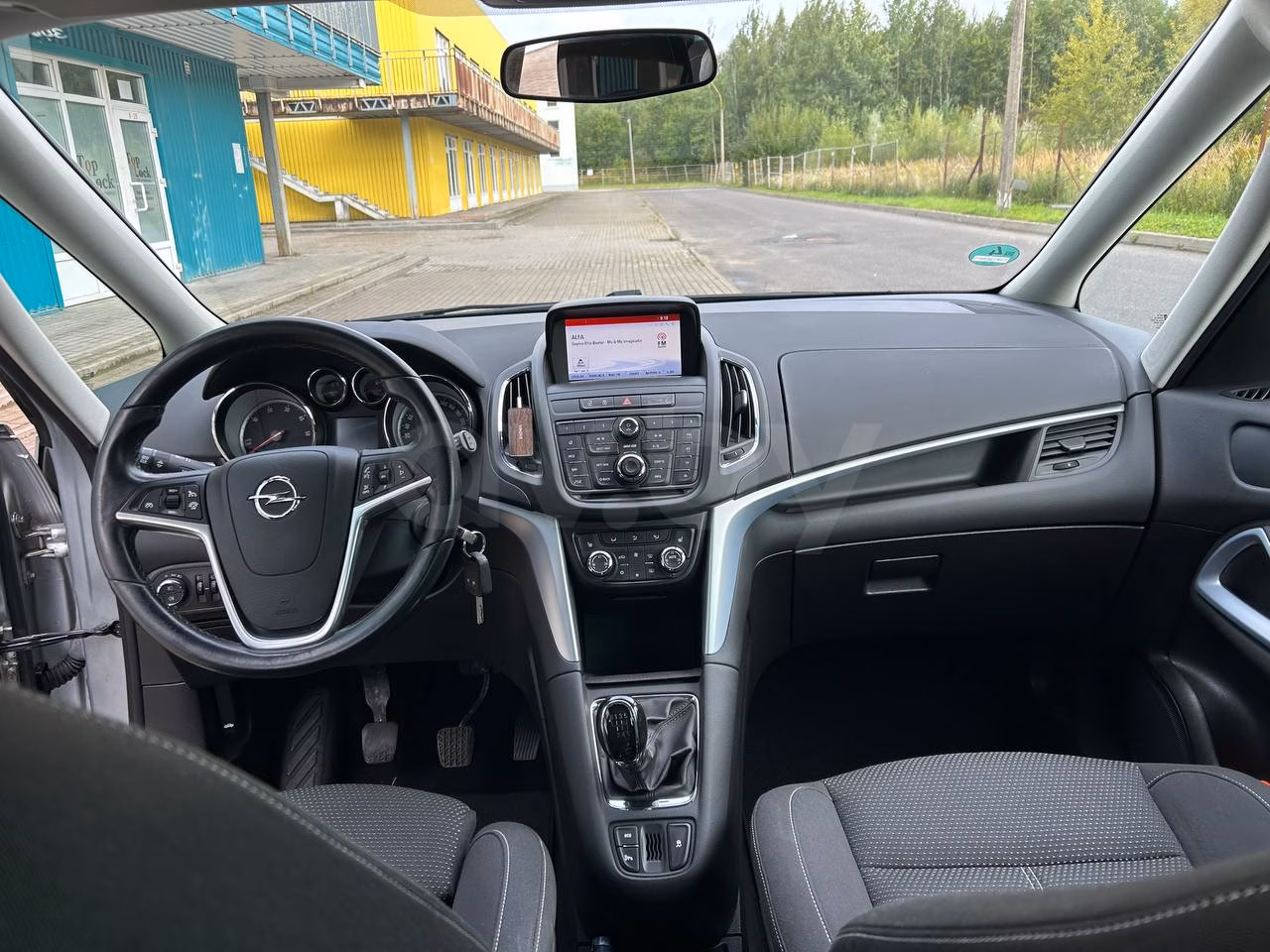 Opel Zafira фото 13