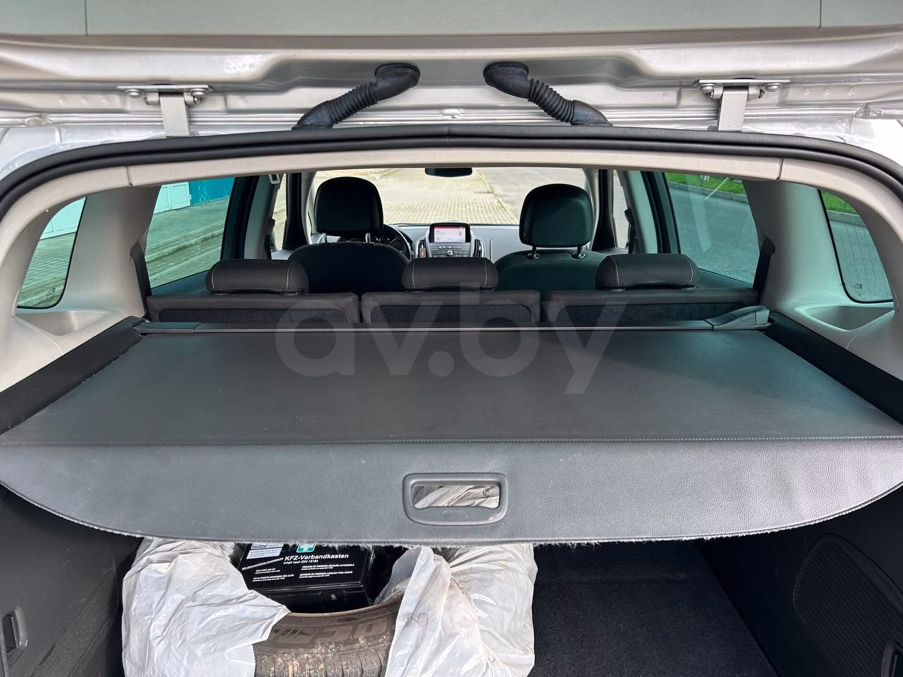Opel Zafira фото 16