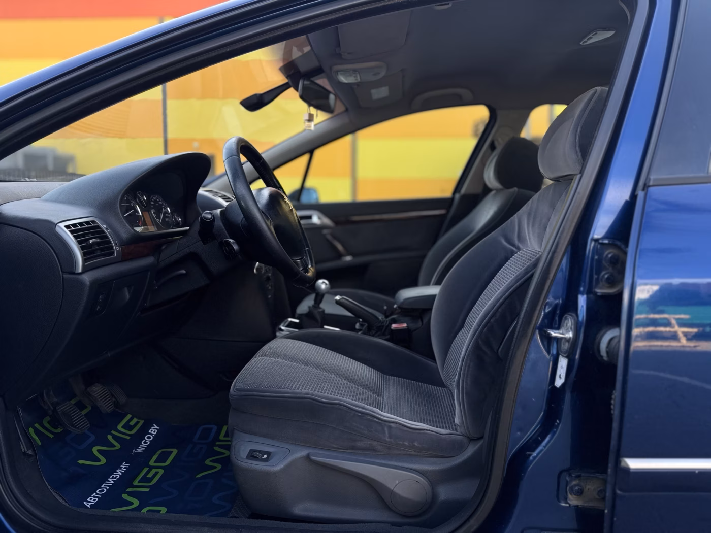 Peugeot 407 фото 12