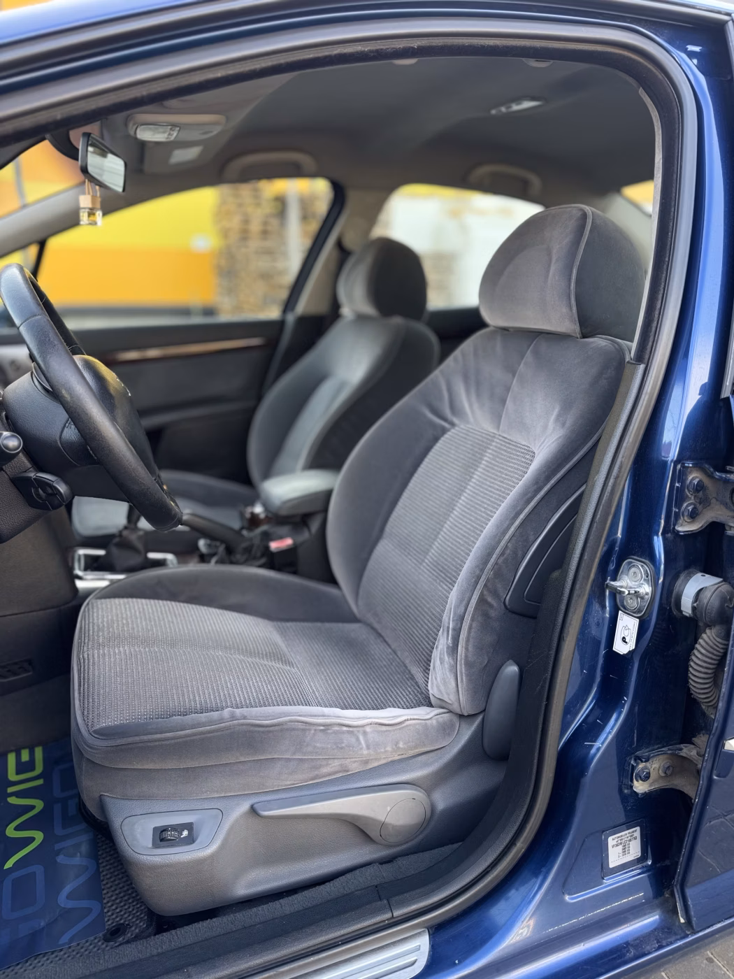 Peugeot 407 фото 13