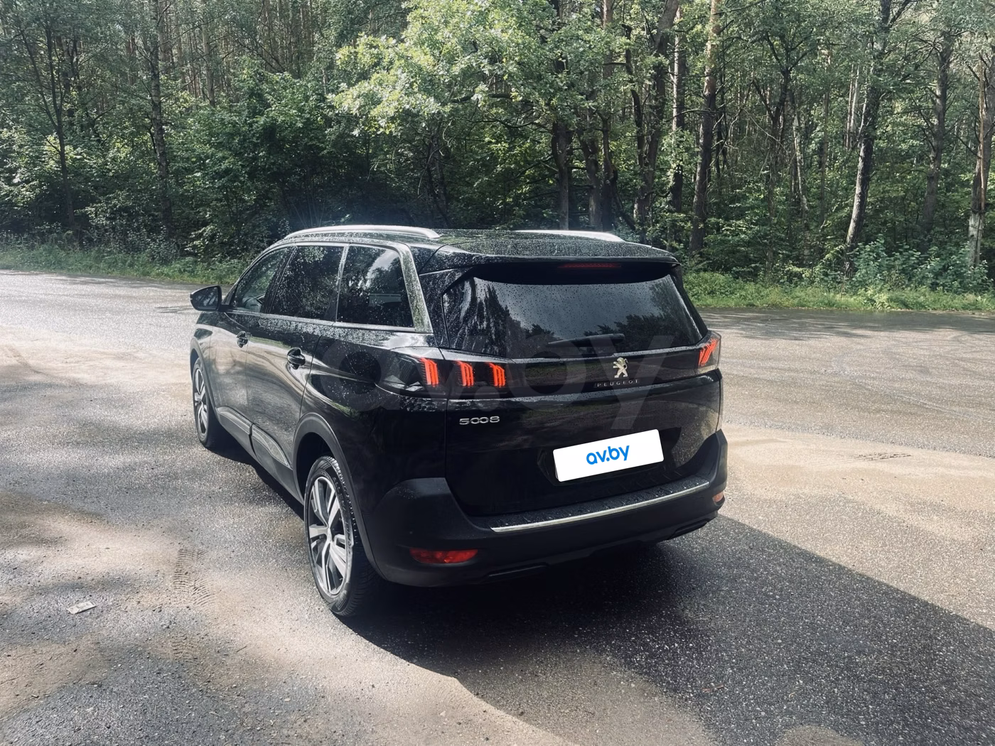 Peugeot 5008 фото 6