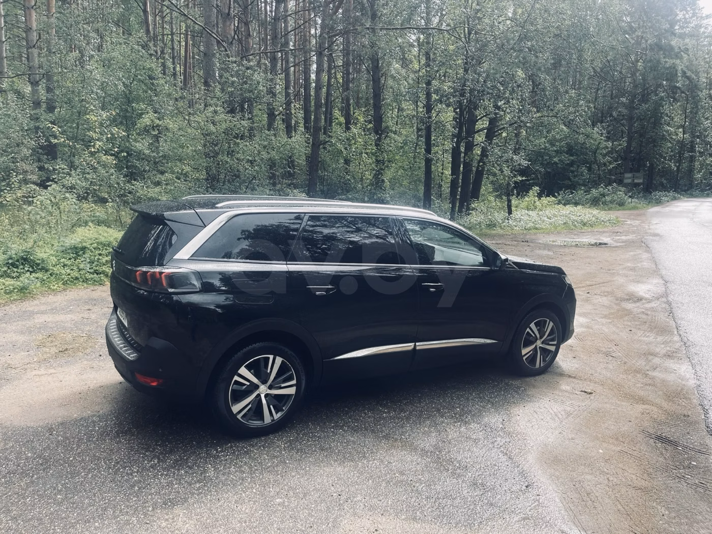 Peugeot 5008 фото 7