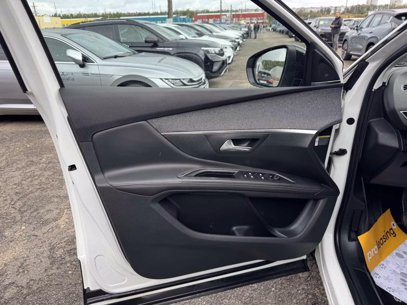 Peugeot 5008 фото 22